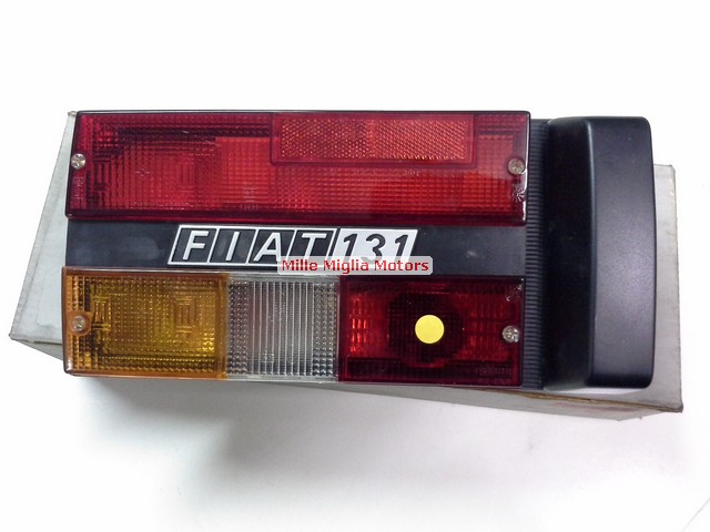 fiat 131 Super brava right rear tail lamp light	 	4409764
