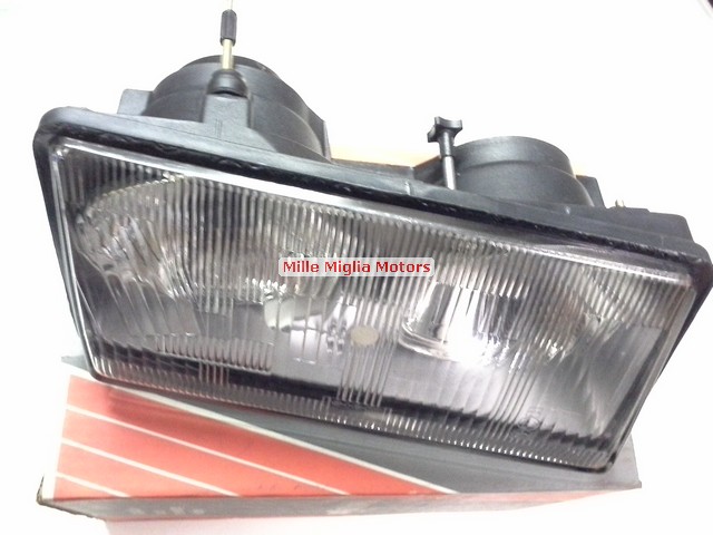 Lancia beta sedan right headlight lamp aus	 	82352640
