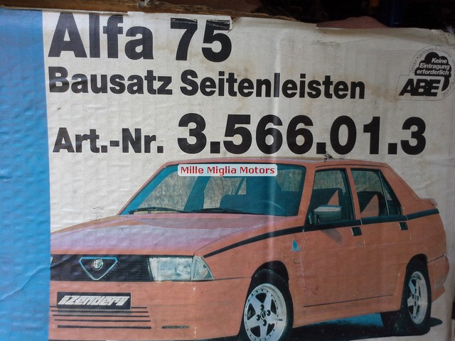 Alfa Romeo 75 zender side skirts new	 	3.570.03.3